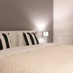 Super شقة بوزنان